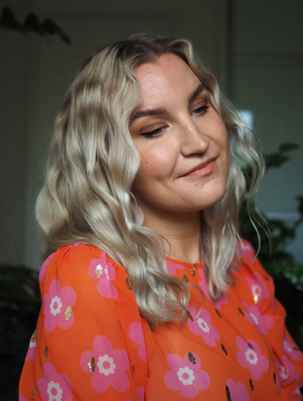 Beach waves helposti kotona – Mermade Hair Pro Waver Pink 32mm