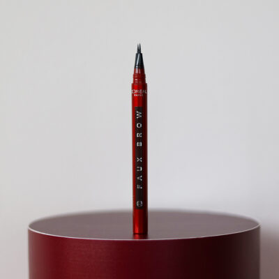 L'Oréal Faux Brow Pen kulmatussi